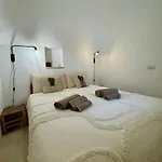 Trulli Dell Uliveto - 2 Bedrooms - Private Pool بيت للعطل كاستيلانا غروتي