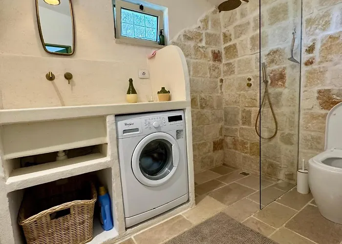 Trulli Dell Uliveto - 2 Bedrooms - Private Pool * Castellana Grotte