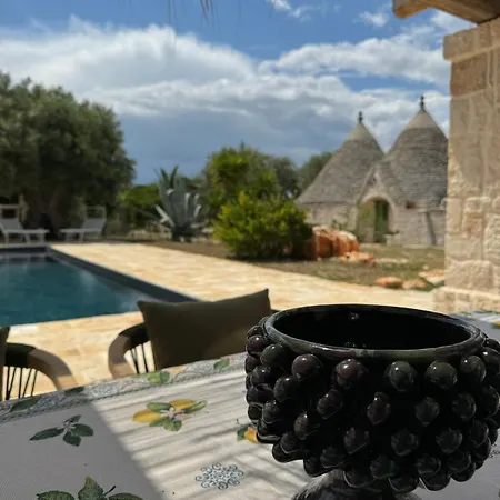 Trulli Dell Uliveto - 2 Bedrooms - Private Pool Ferienhaus *